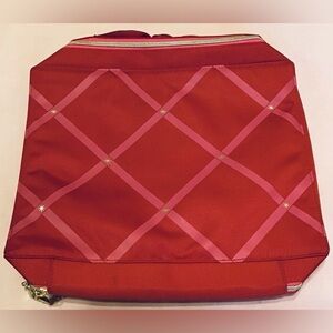 Estée Lauder Red Pink Holiday Travel Bag w/Zipper NWOT 12” x 10”